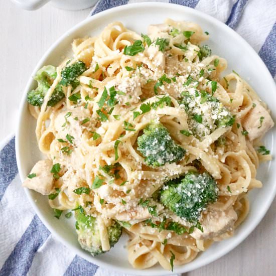 Broccoli Chicken Fettuccine Alfredo