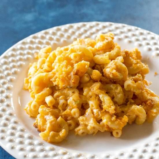 Buffalo Chicken Macaroni and Cheese