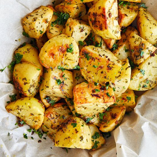 Garlic Roasted Potatoes