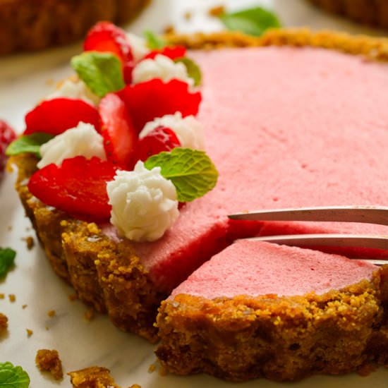Vegan Strawberry Mousse Tarts