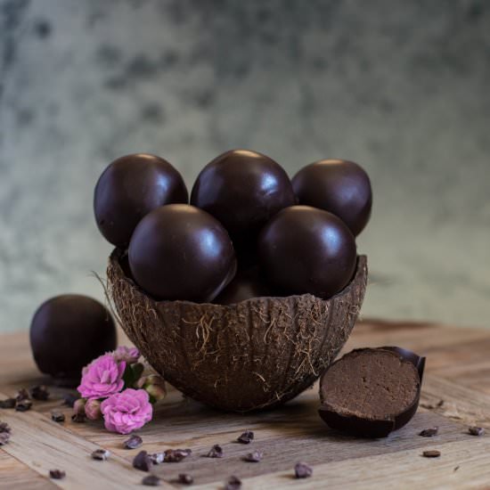 Choc,hazelnut & chickpea truffles