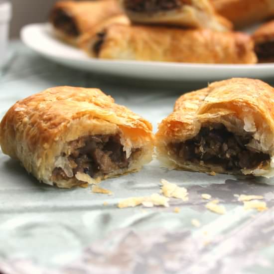 Red Onion and Mushroom Rolls