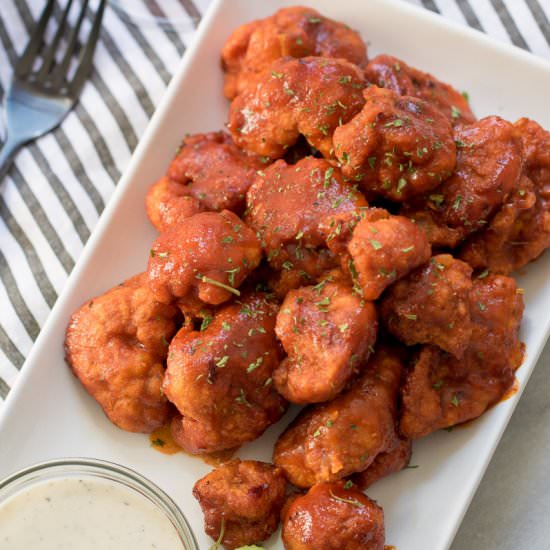 CRISPY BUFFALO CAULIFLOWER BITES