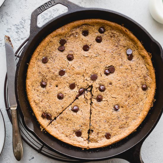 Salted Tahini Cookie Skillet