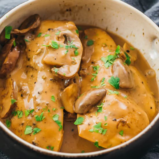 Instant Pot Chicken Marsala