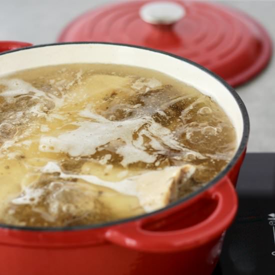 Bone Broth (or Soup Stock)