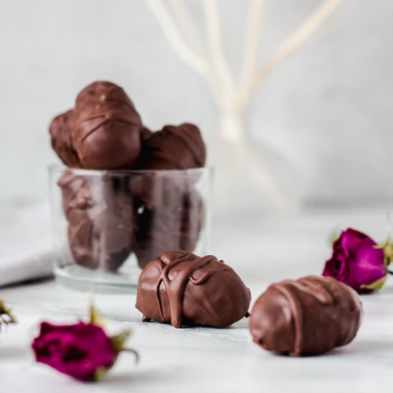 Vegan Chocolate Eggs