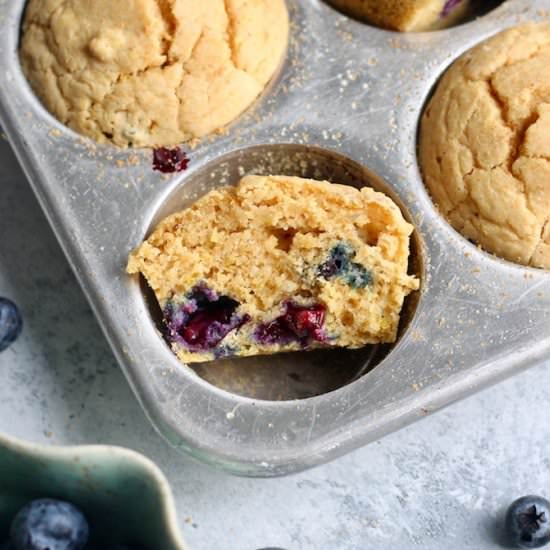 Fluffy Lemon Blueberry Muffins