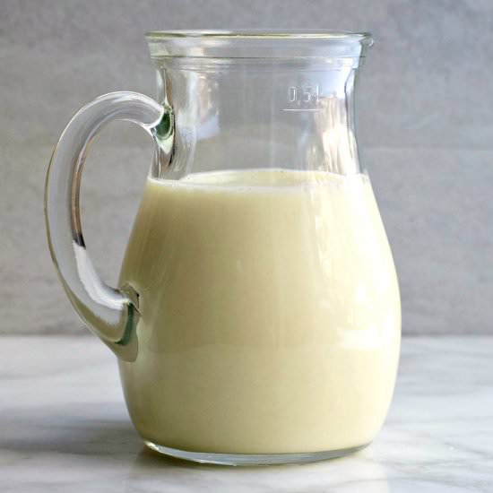 Homemade Sweetened Condensed Milk