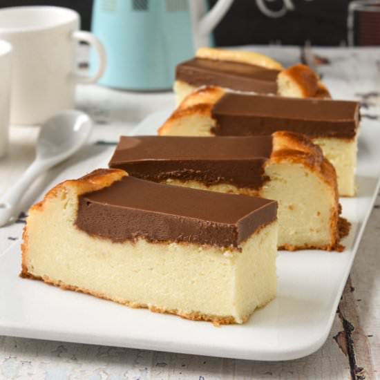 Cheesecake with chocolate
