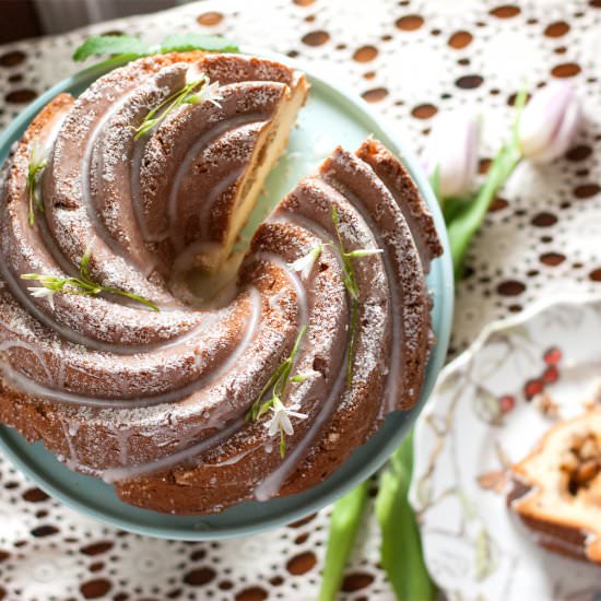 Cinnamon Roll Pound Cake