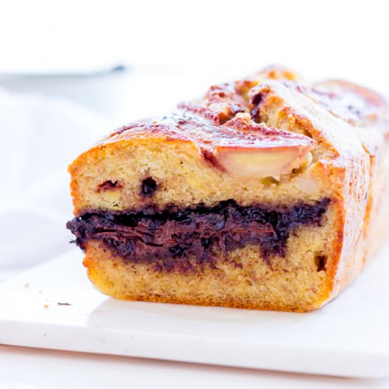 Banana Bread with Chocolate Filling