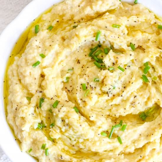 Homemade Artichoke Hummus