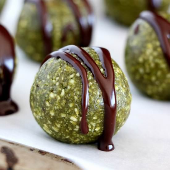 Superfood Green Energy Balls