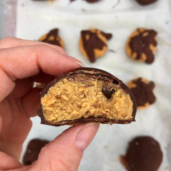Peanut Butter Chocolate Bites