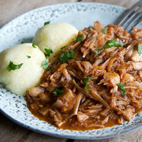 Jackfruit Goulash