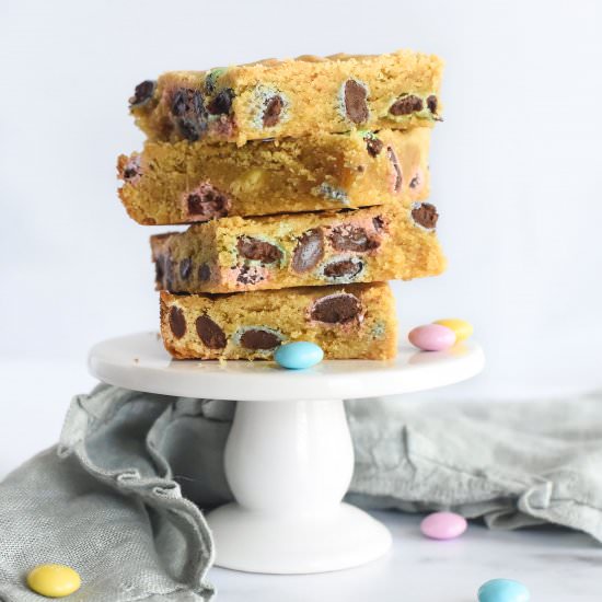 Small Batch Easter Blondies