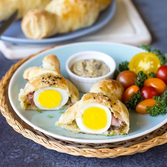 Puff Pastry Eggs