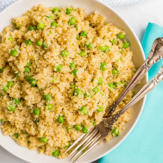 One pot quinoa with peas
