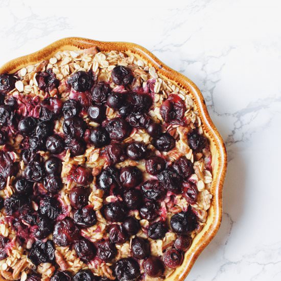 Baked Blueberry Crunch Oatmeal