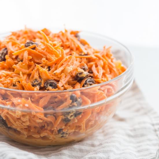 whole30 carrot raisin salad (vegan)