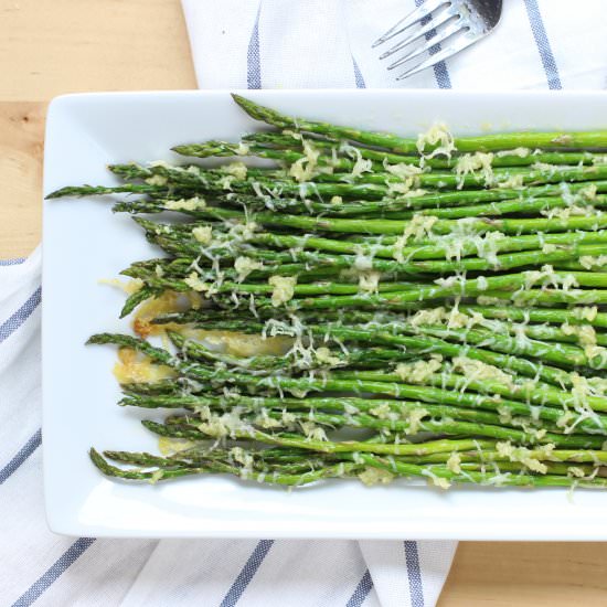 Easy Garlic Parmesan Asparagus