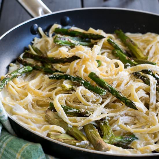 Asparagus and Ricotta Fettuccine