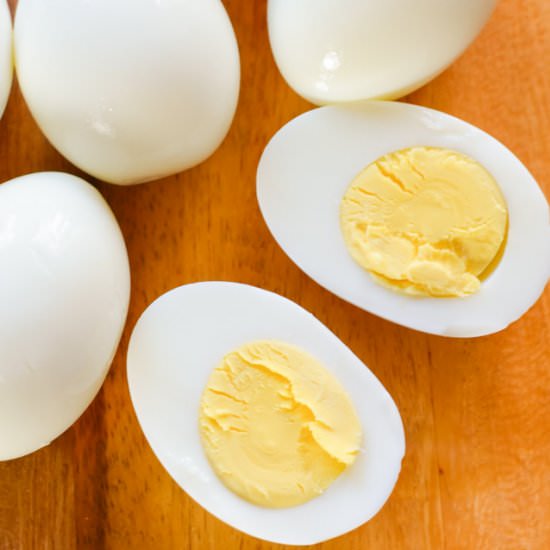 Perfect Easy Peel Hard Boiled Eggs