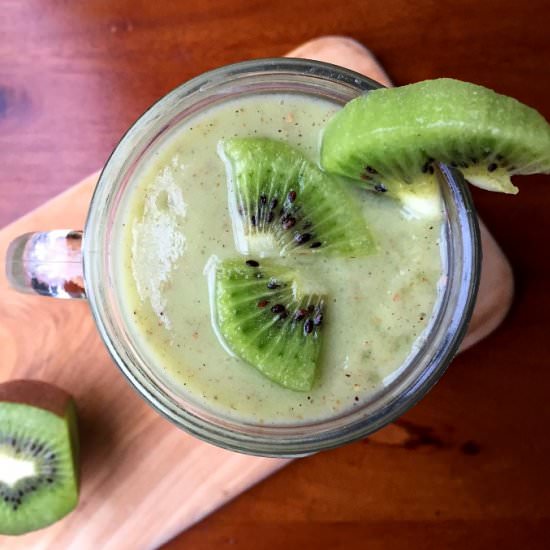 Tropical Kiwi Smoothie