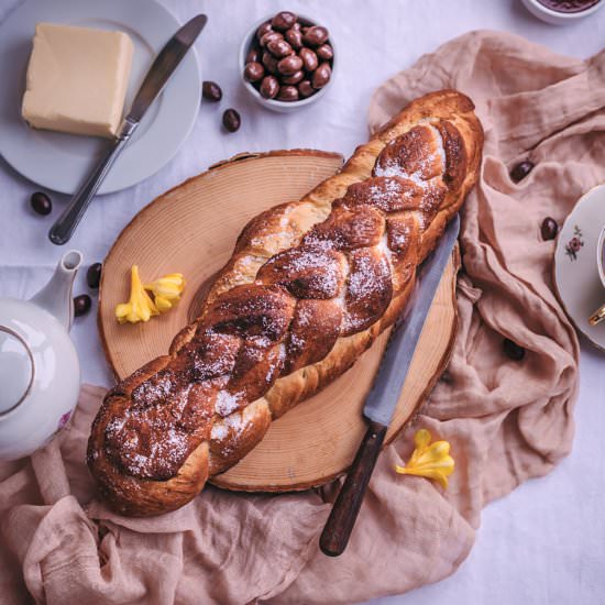 Braided sweet Easter bread