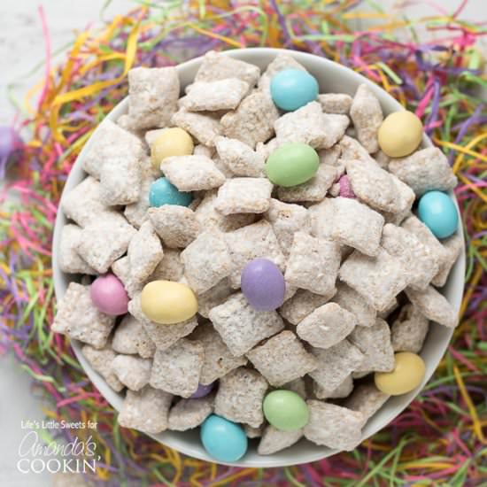 Easter Muddy Buddies