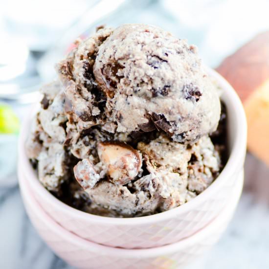 Cadbury Cream Egg Oreo Ice Cream