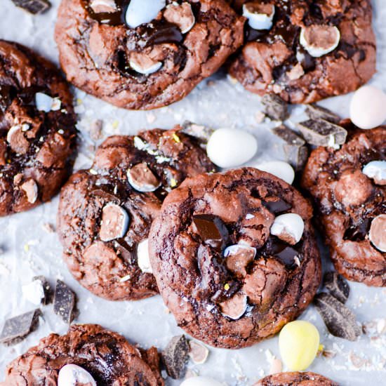 Fudgy Brownie Easter Egg Cookies
