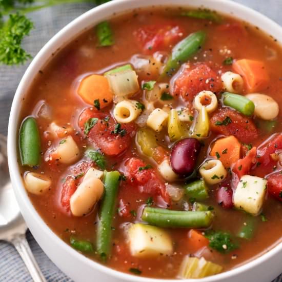 Slow Cooker Minestrone Soup