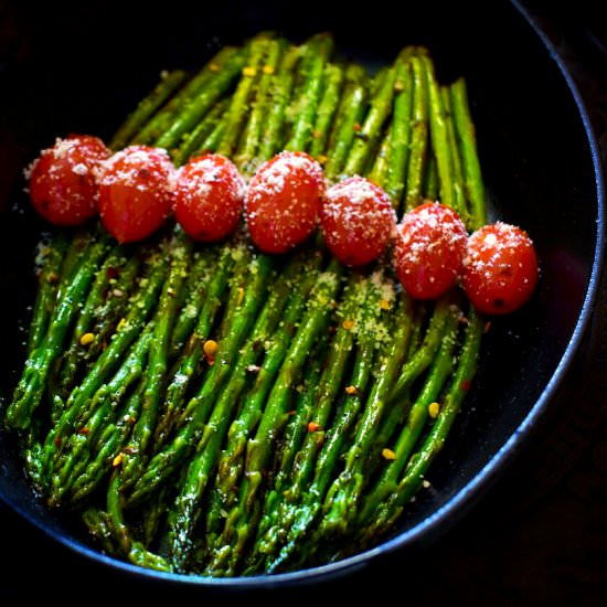 Sauteed Asparagus in Wine Sauce