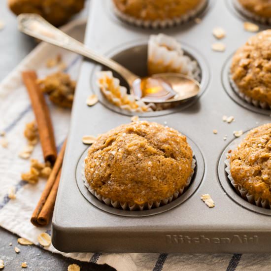 Applesauce Muffins
