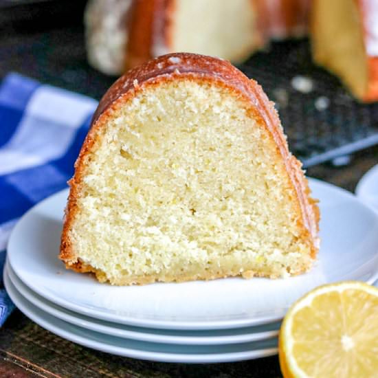 Lemon Buttermilk Bundt Cake