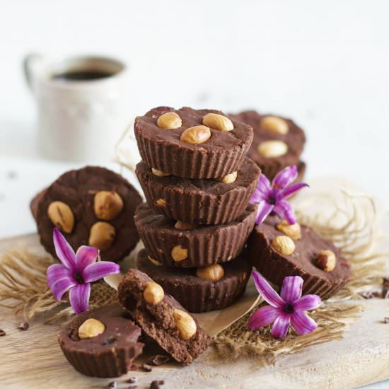 CHICKPEA AND CHOCOLATE FUDGE BITES