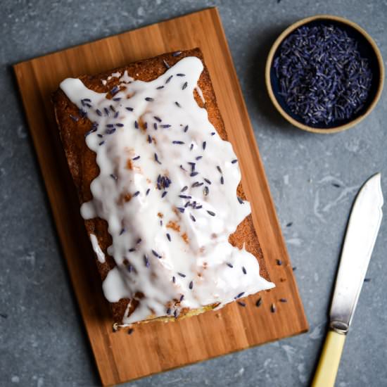 Lemon and Lavender Drizzle Cake
