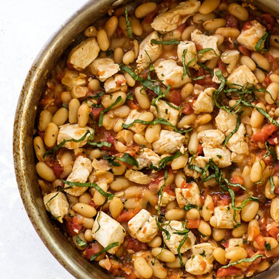 Tuscan-Style Chicken Skillet