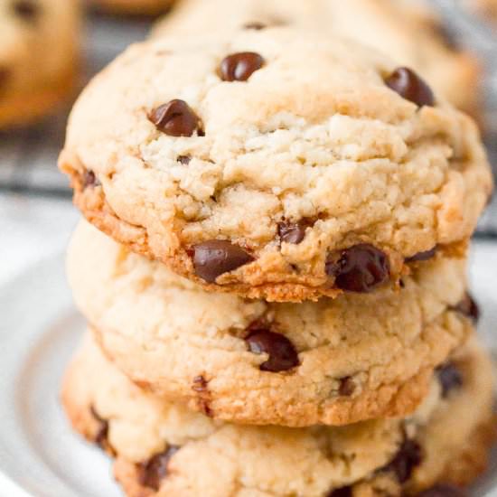 Keto Chocolate Chip Cookies