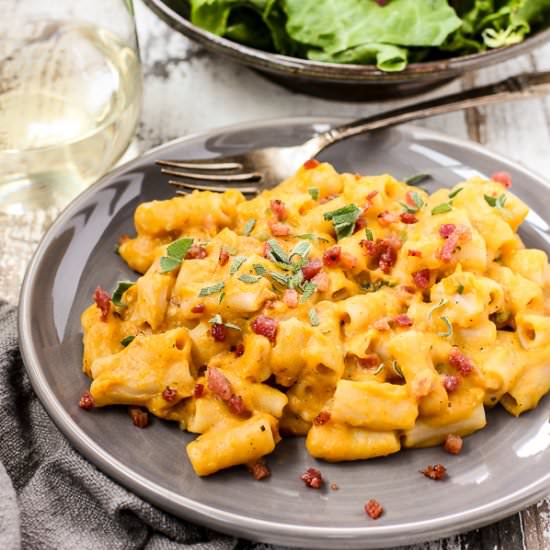 Rigatoni with Butternut Cream Sauce