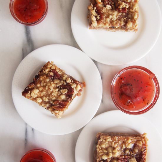 Strawberry Kiwi Crumb Bars