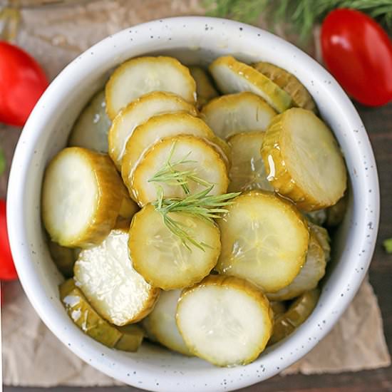 Paleo Whole30 Dill Pickles