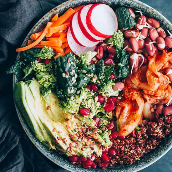 Superfood Salad for Hormone Balance