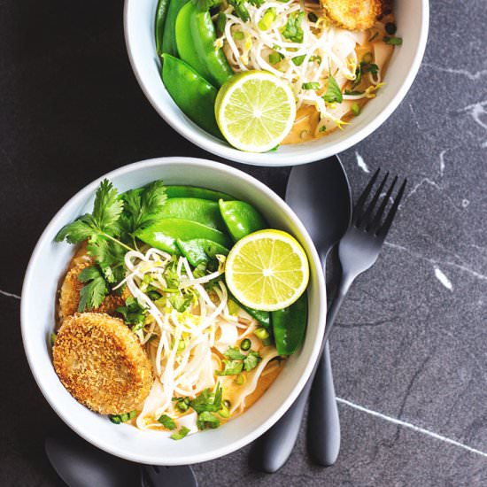 Thai curry noodle soup