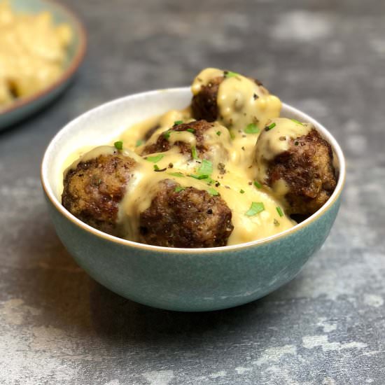 Nate’s Meatballs with a Cheese Core
