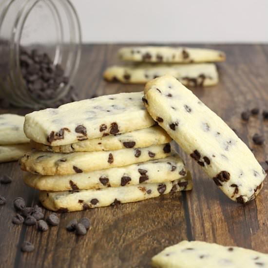 Chocolate Chip Shortbread Dippers