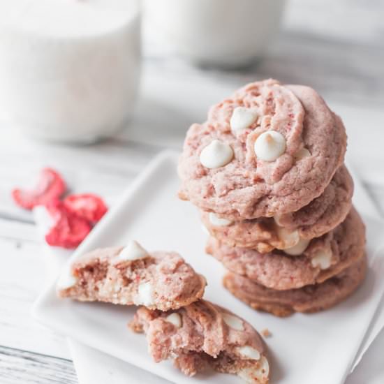 Strawberry Malt Cookies