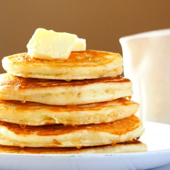 Easy fluffy Pancakes